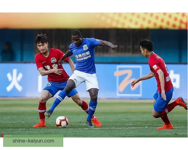 南非奥兰多海盗逆转对手展示出色战斗力，成功迎来赛季首胜